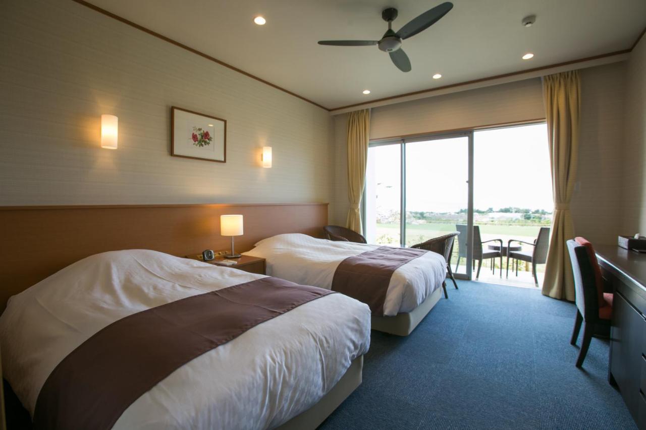 Sakura Resort Hotel Ishigaki Ishigaki  Exteriör bild